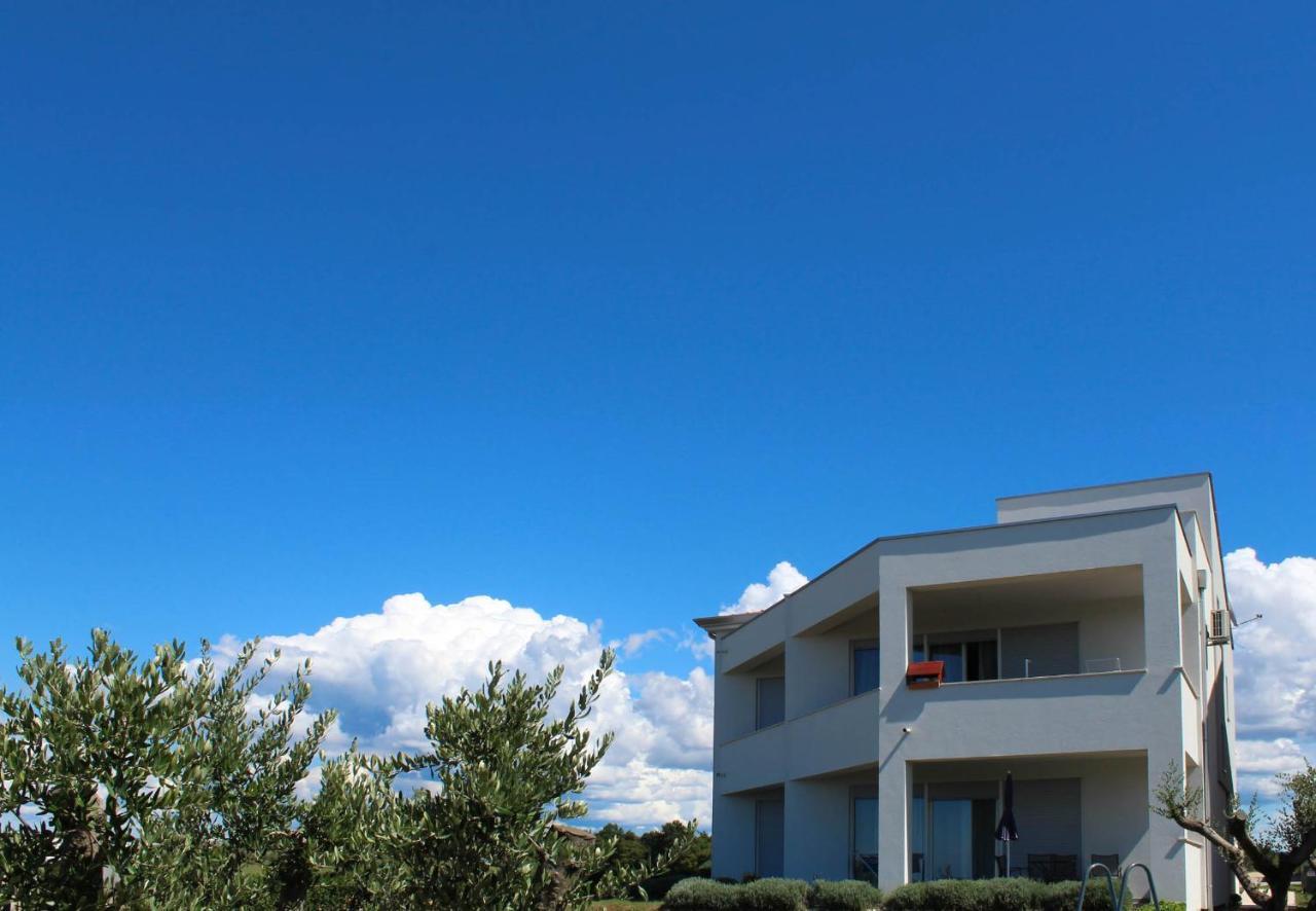 Apartment Fiorella Poreč Dış mekan fotoğraf