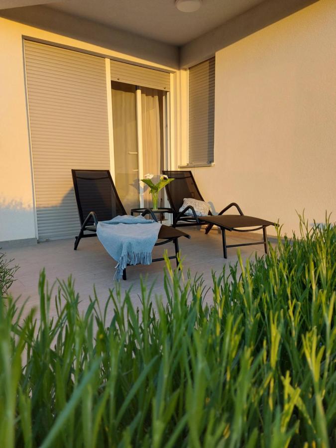 Apartment Fiorella Poreč Dış mekan fotoğraf