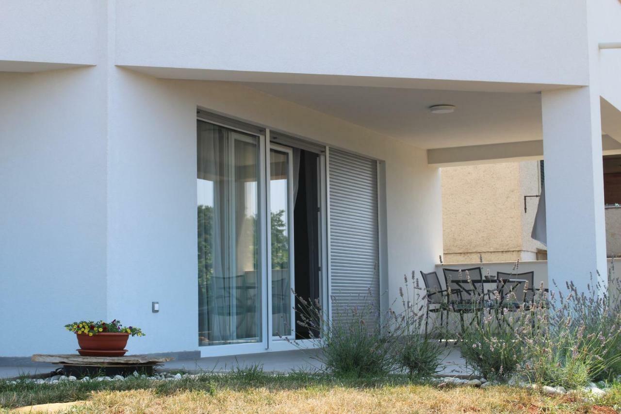 Apartment Fiorella Poreč Dış mekan fotoğraf