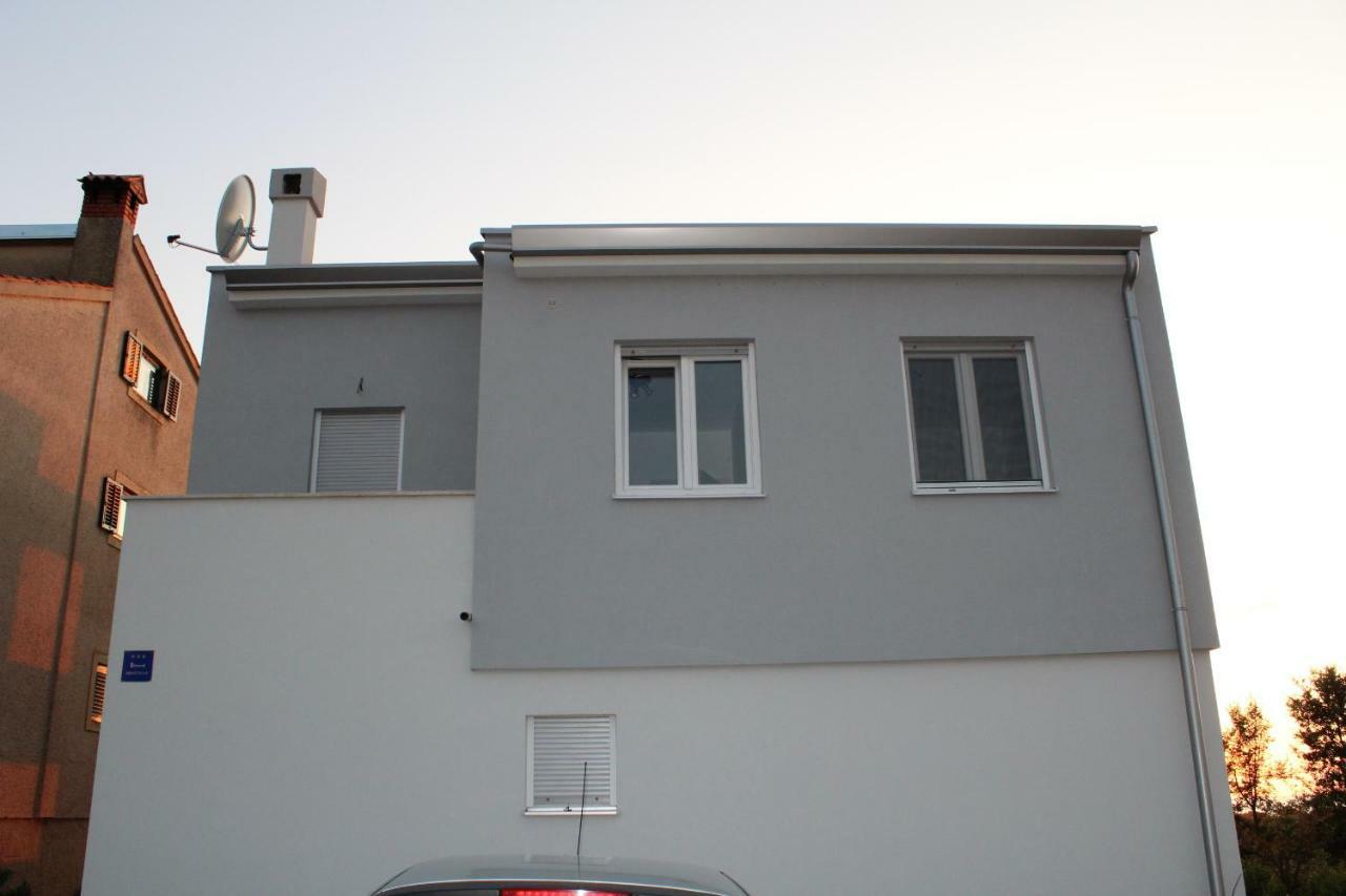 Apartment Fiorella Poreč Dış mekan fotoğraf